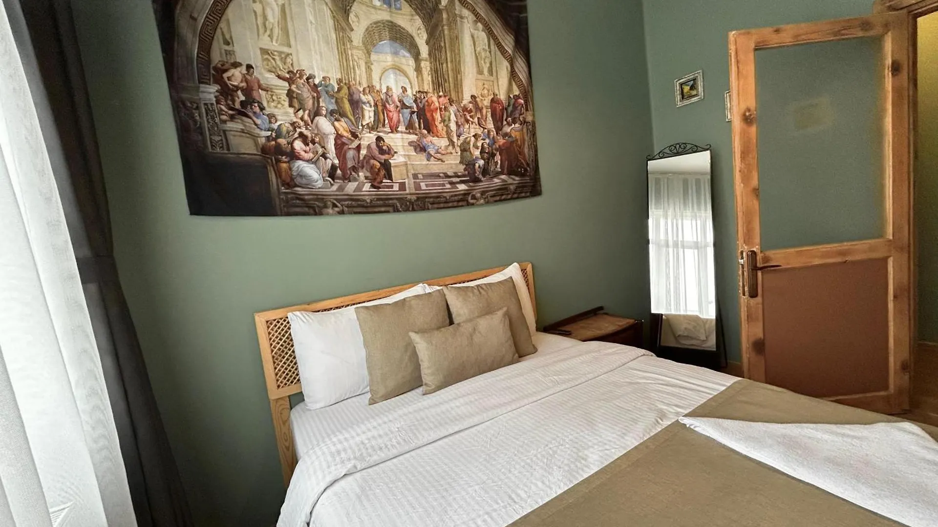 Waterfront Villa By The Tram - Private Terrace With Dome & Golden Horn View In Fatih Istanbul 0*,