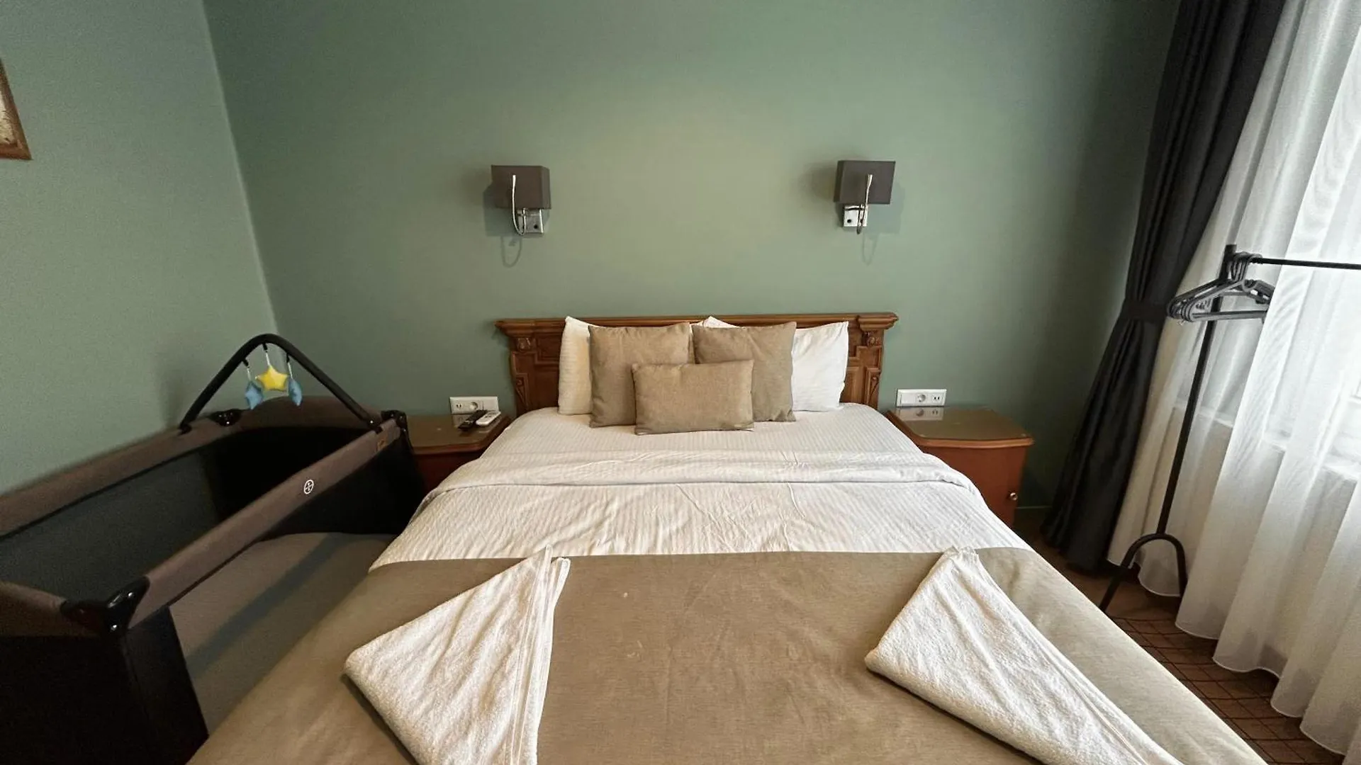 Holiday home Waterfront Villa By The Tram - Private Terrace With Dome & Golden Horn View In Fatih Istanbul